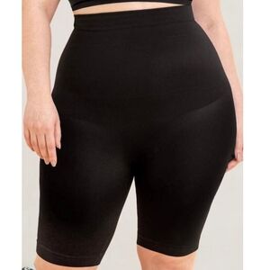 Shapermint Empetua Black High-Waisted Shaper Short